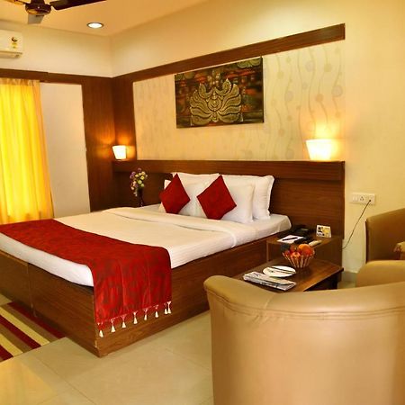 Kstdc Hotel Mayura Bhuvaneshwari Kamalapur Hampi Kültér fotó