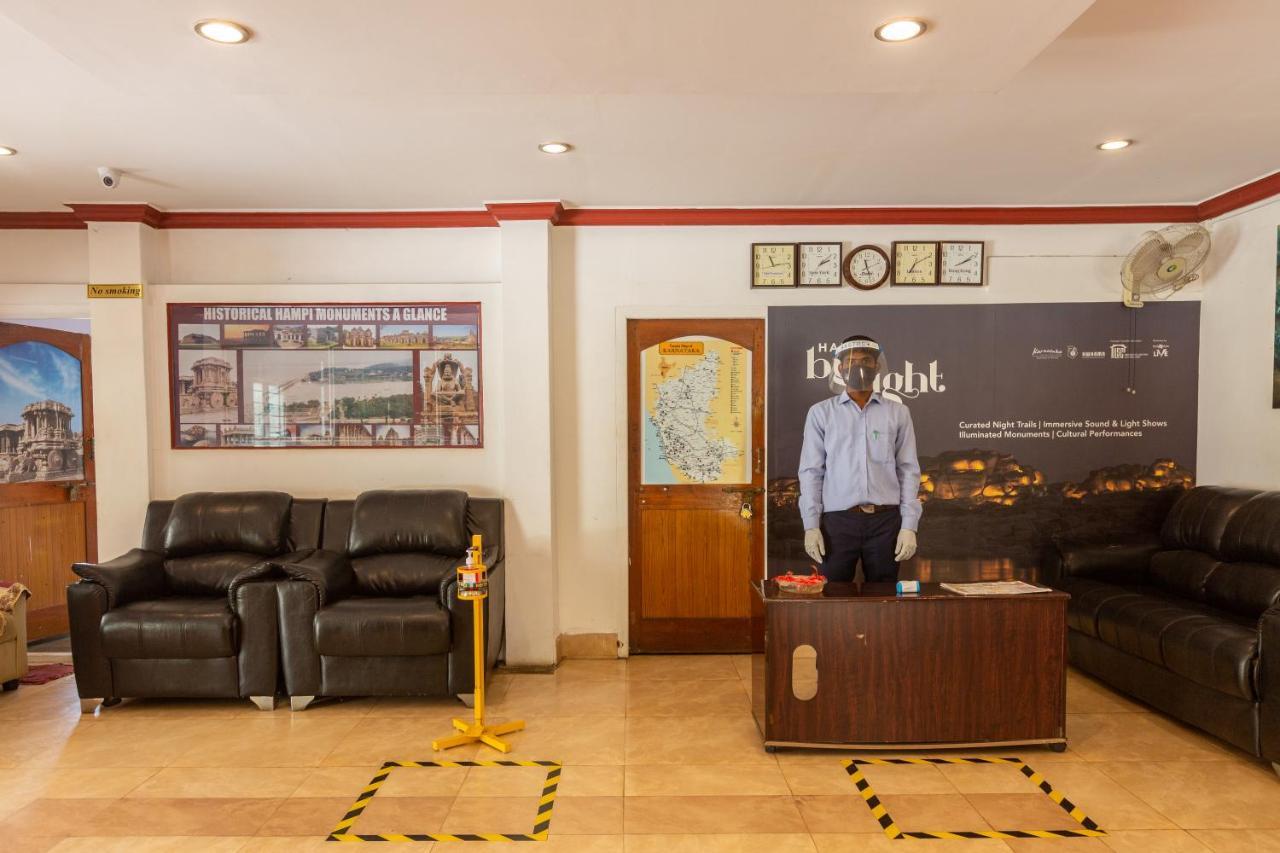 Kstdc Hotel Mayura Bhuvaneshwari Kamalapur Hampi Kültér fotó
