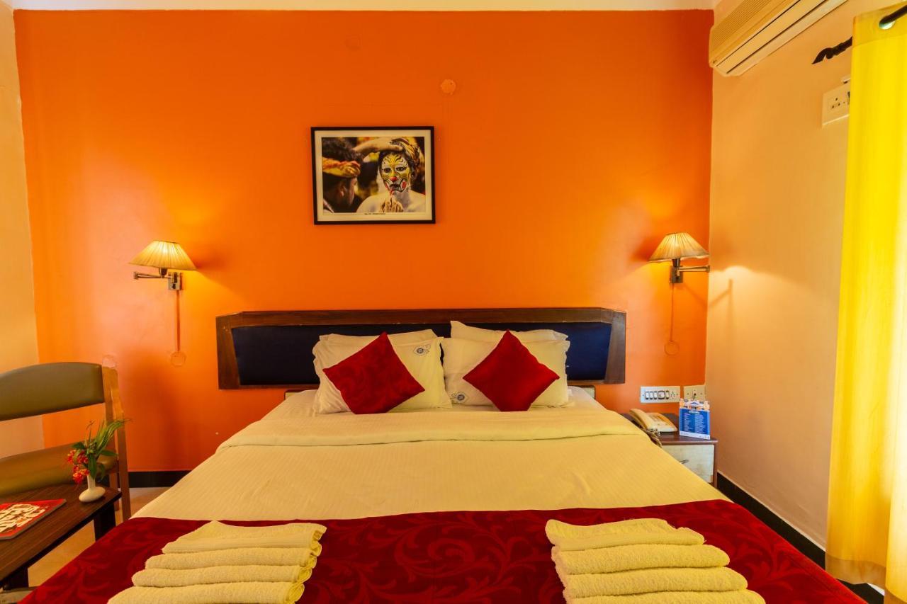 Kstdc Hotel Mayura Bhuvaneshwari Kamalapur Hampi Kültér fotó