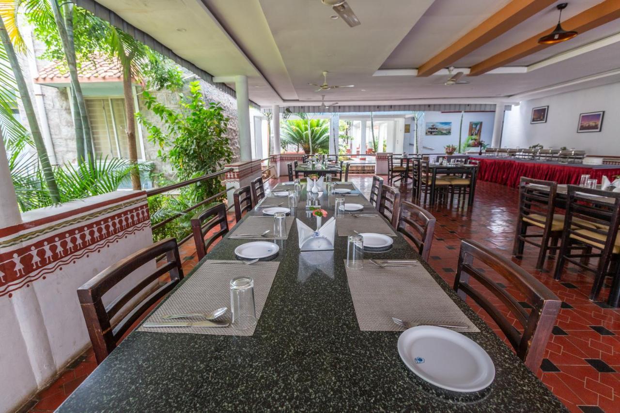 Kstdc Hotel Mayura Bhuvaneshwari Kamalapur Hampi Kültér fotó