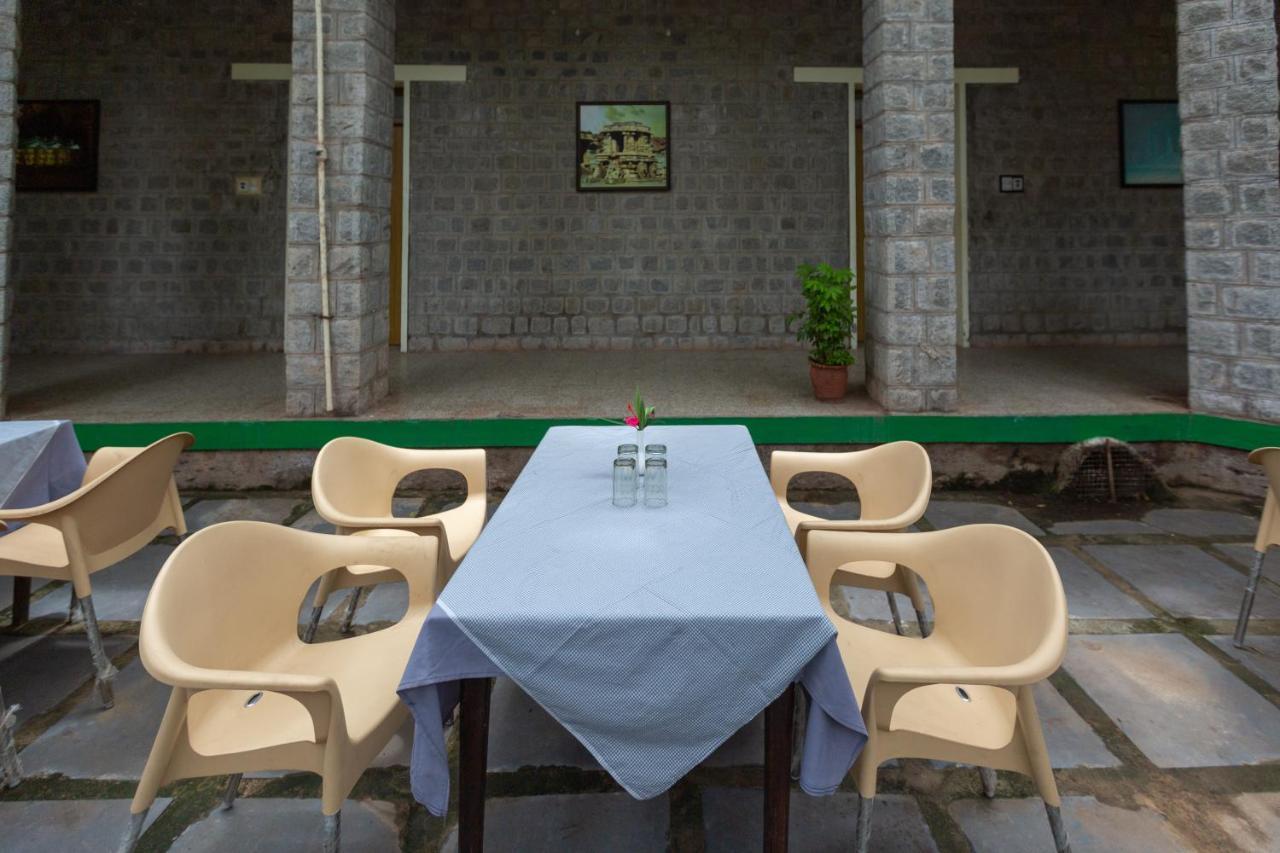 Kstdc Hotel Mayura Bhuvaneshwari Kamalapur Hampi Kültér fotó