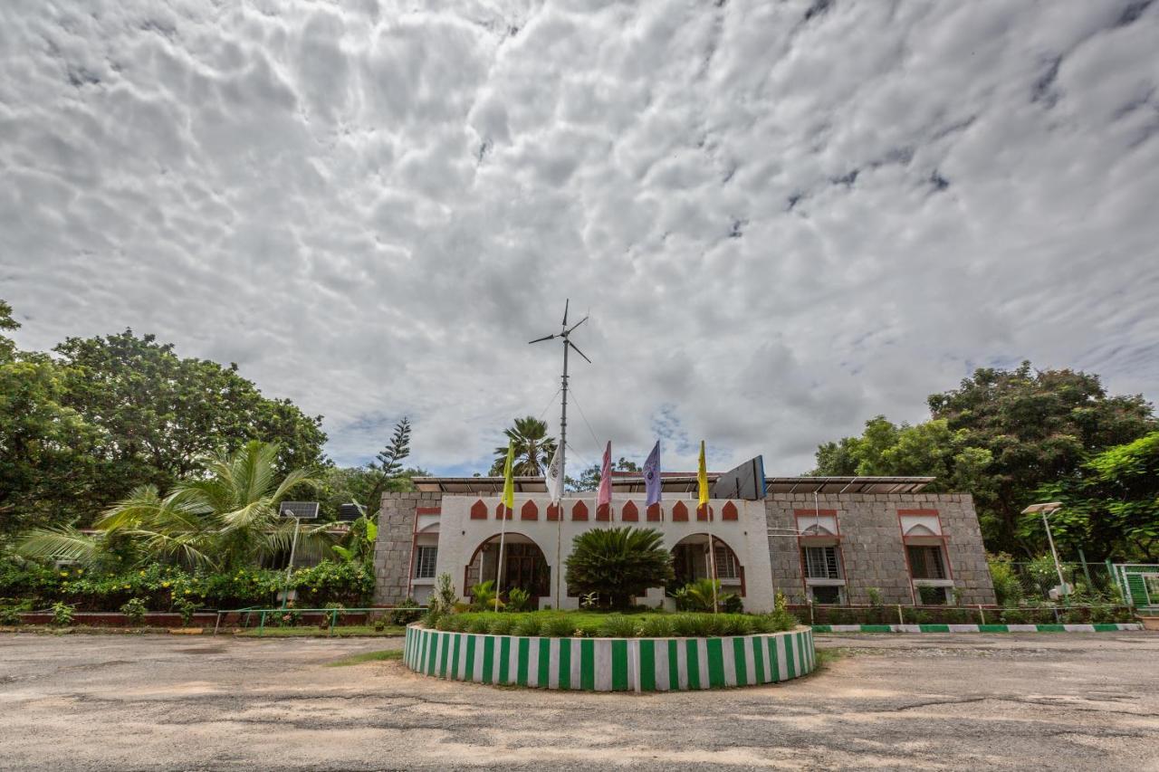Kstdc Hotel Mayura Bhuvaneshwari Kamalapur Hampi Kültér fotó