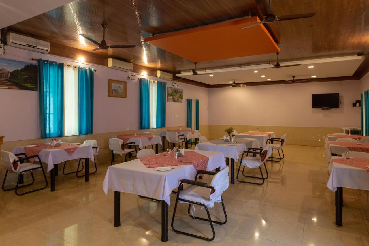 Kstdc Hotel Mayura Bhuvaneshwari Kamalapur Hampi Kültér fotó