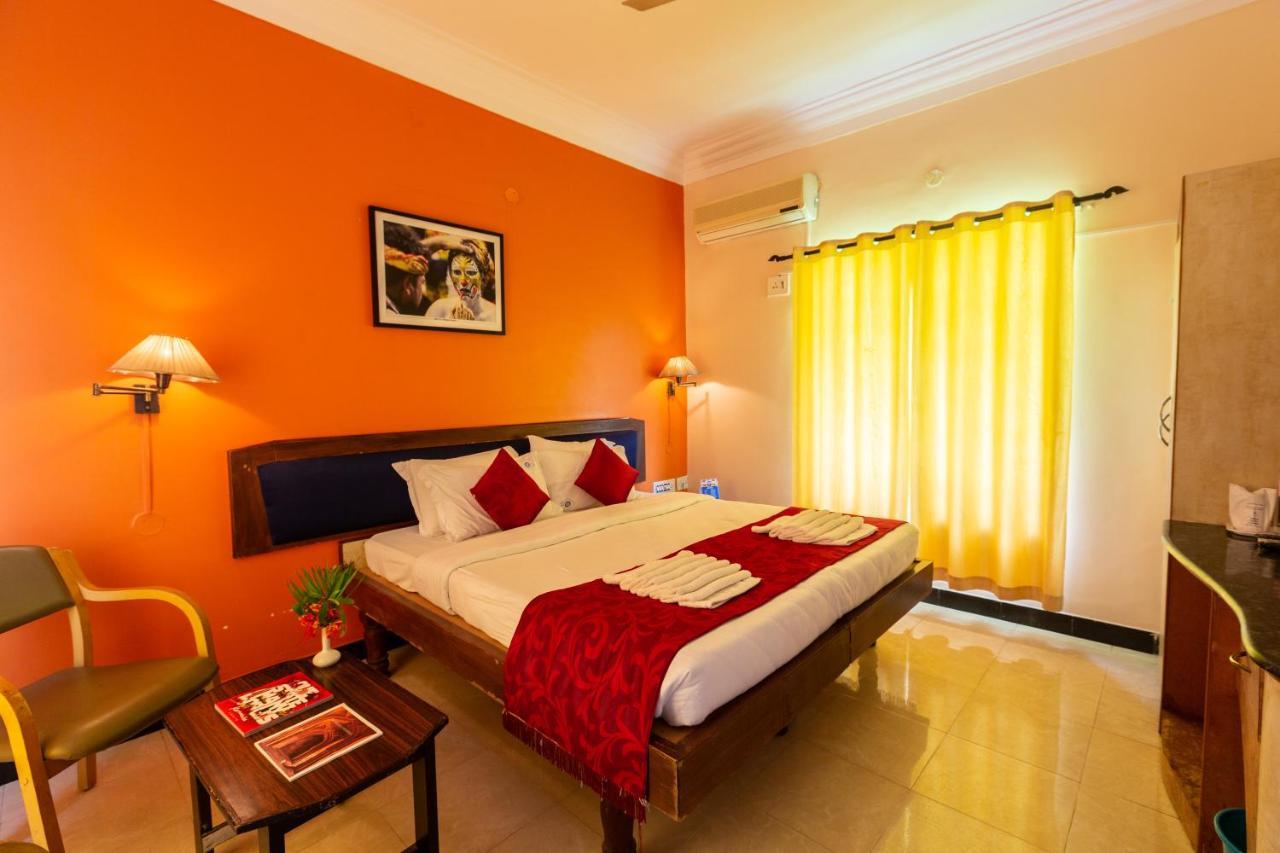 Kstdc Hotel Mayura Bhuvaneshwari Kamalapur Hampi Kültér fotó
