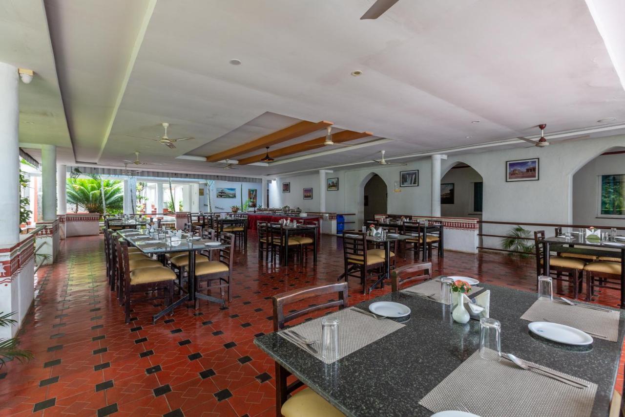 Kstdc Hotel Mayura Bhuvaneshwari Kamalapur Hampi Kültér fotó