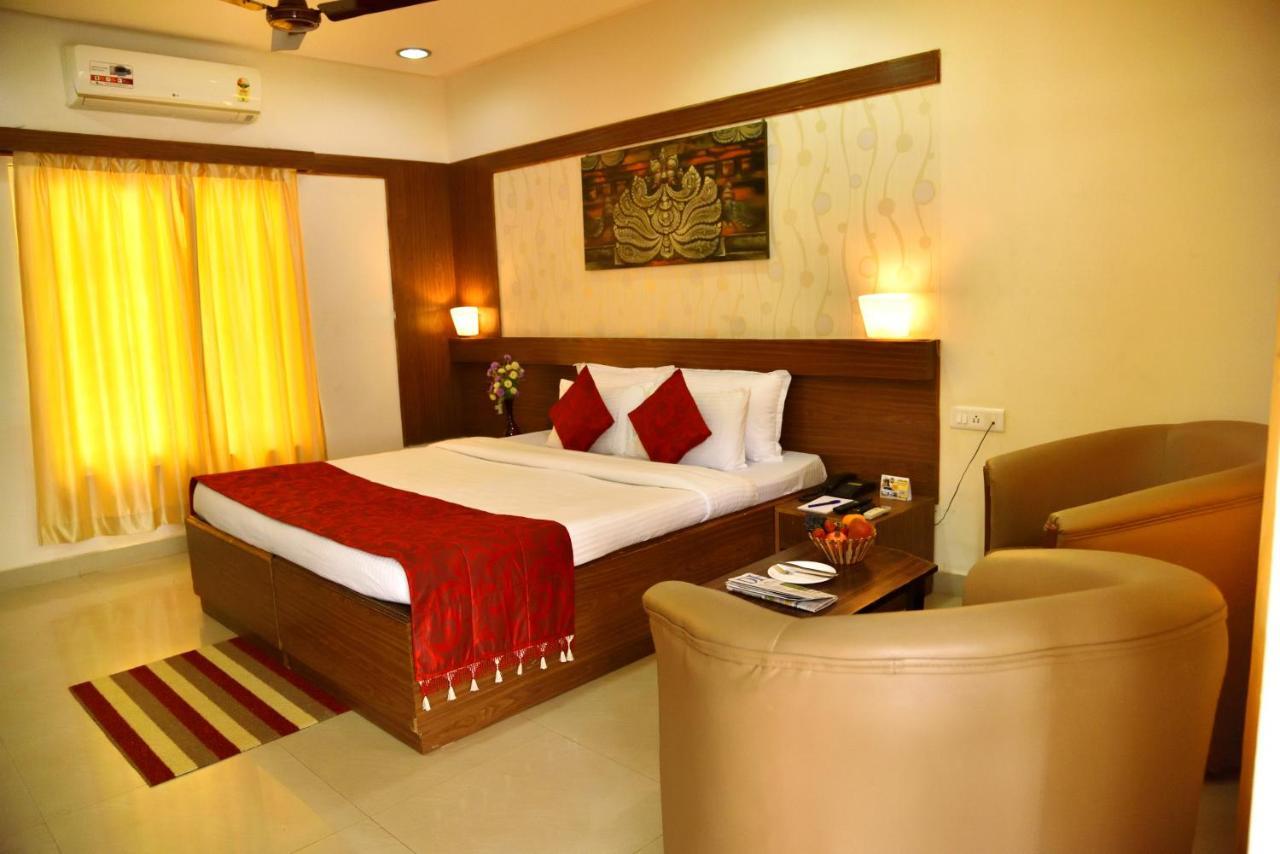 Kstdc Hotel Mayura Bhuvaneshwari Kamalapur Hampi Kültér fotó